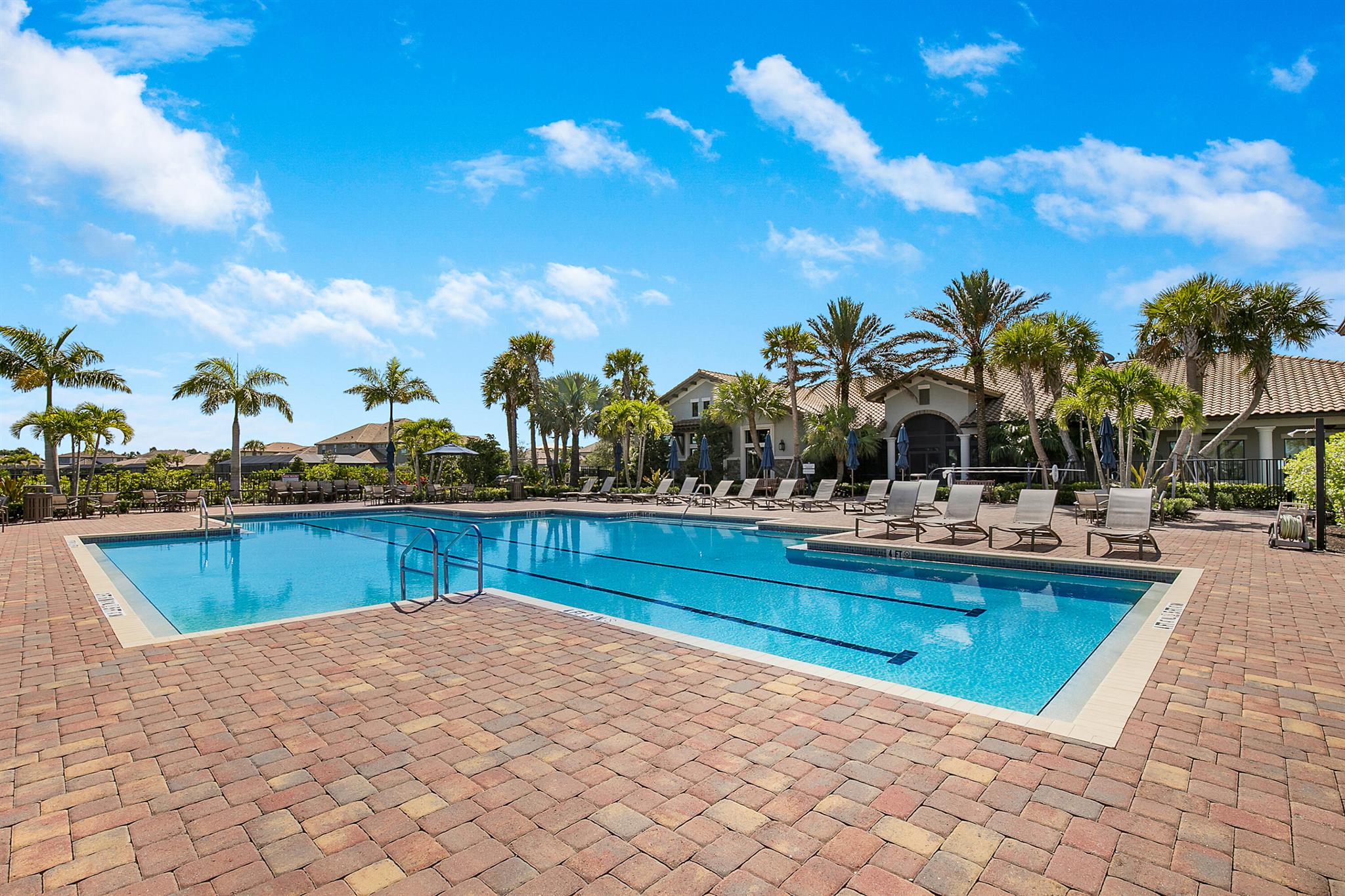 SONOMA ISLES - Residential