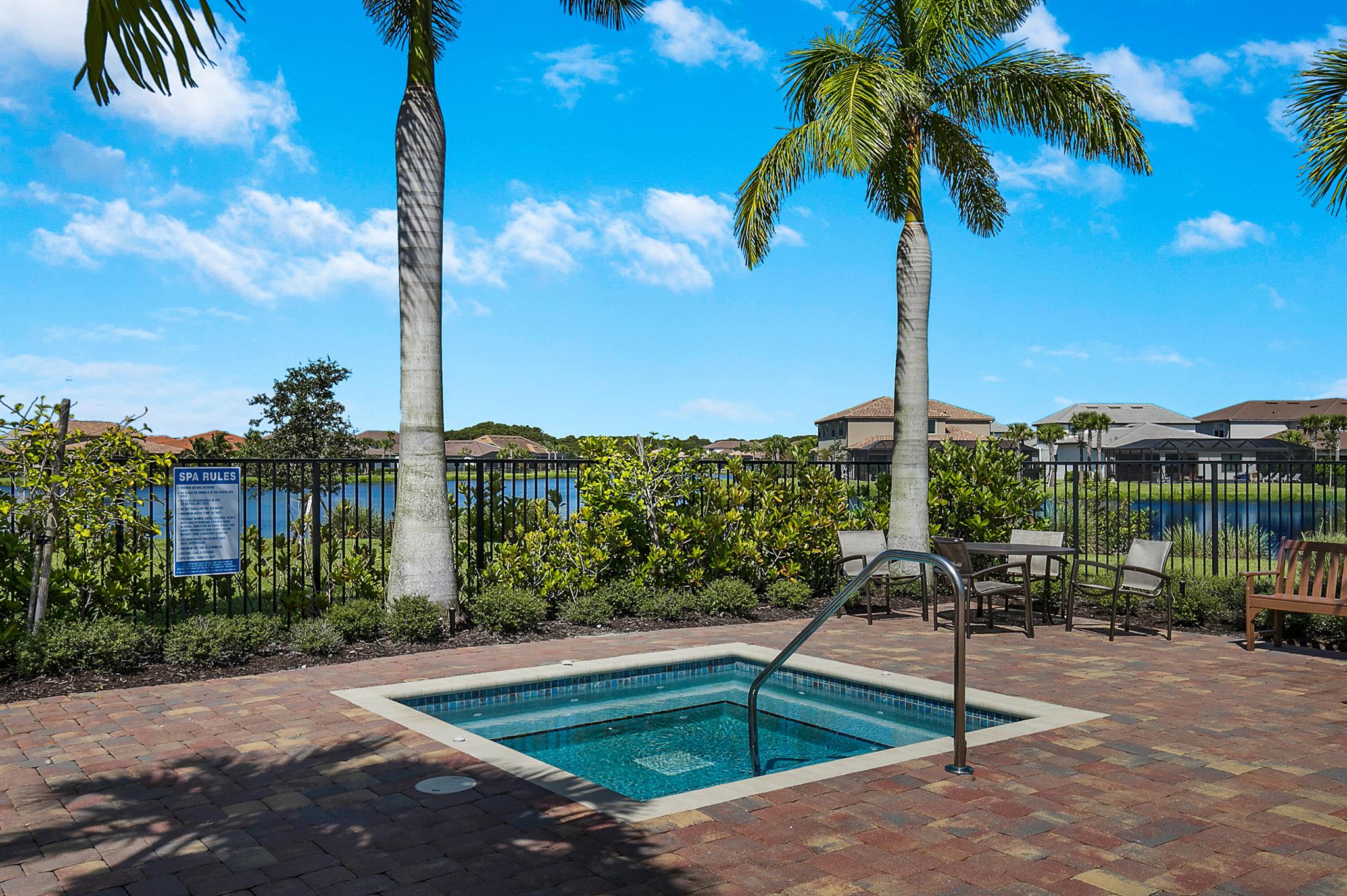 SONOMA ISLES - Residential