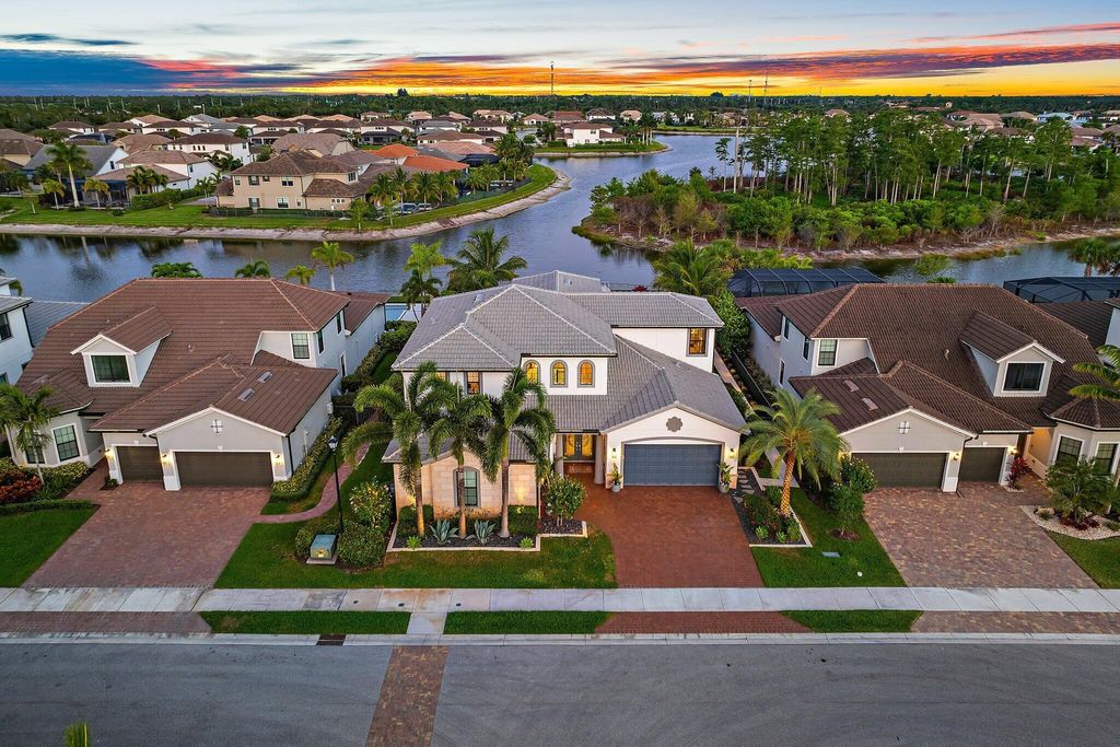 Photo of 122 Cerulean Key Way, Jupiter, FL 33478 (MLS # R11116399)