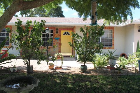 A home in Port St Lucie