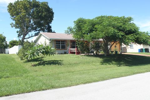 A home in Port St Lucie