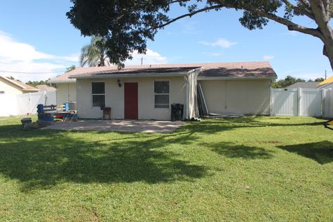 A home in Port St Lucie