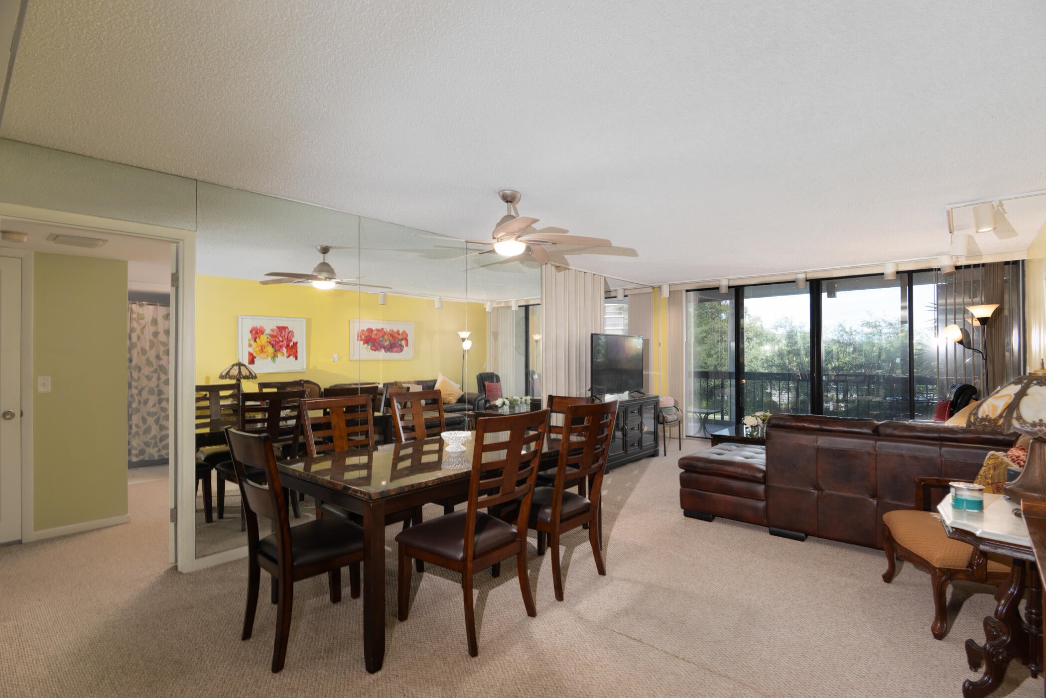 2425 PRESIDENTIAL Way 201