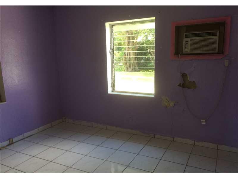 Hollywood Terrace - Residential