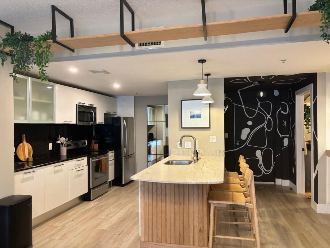 3339 Virginia Street 407