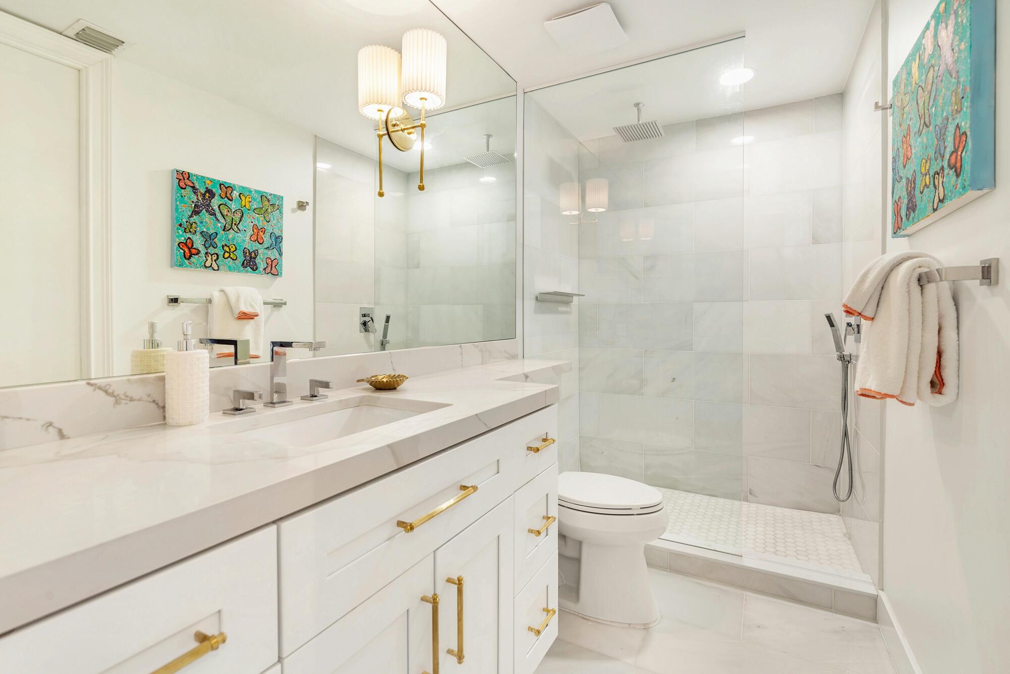 CHATEAU CHEVERNY IBIS ISL - Residential