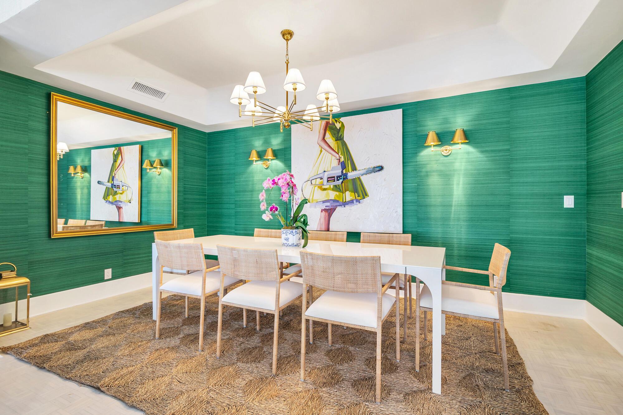 CHATEAU CHEVERNY IBIS ISL - Residential