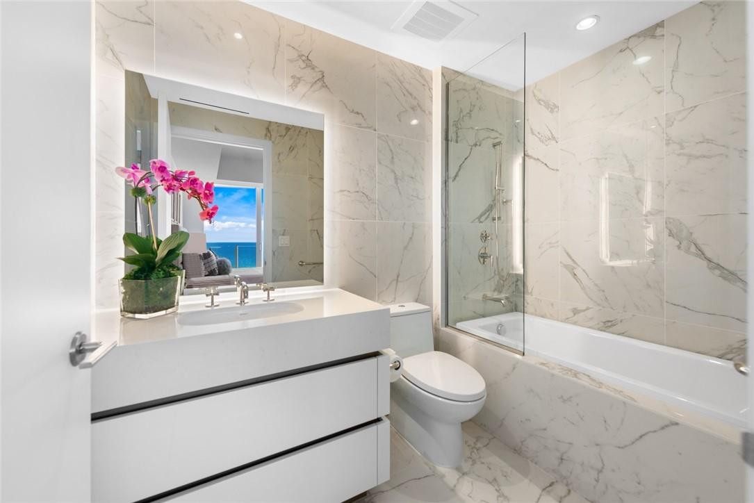 Four Seasons - Residential