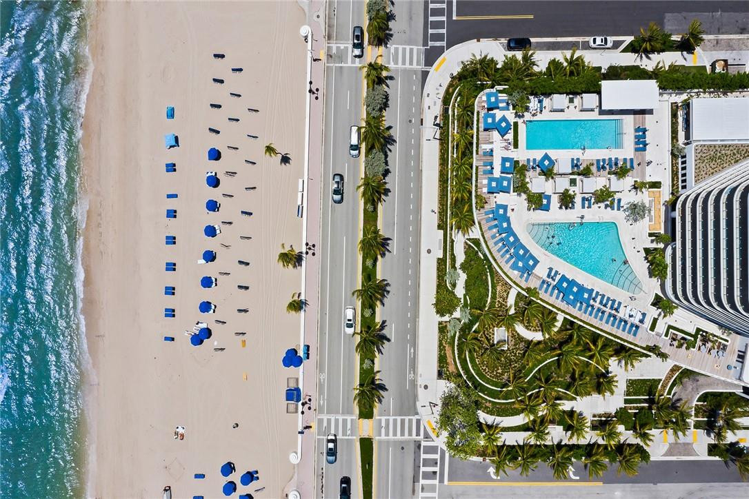 Four Seasons - Residential