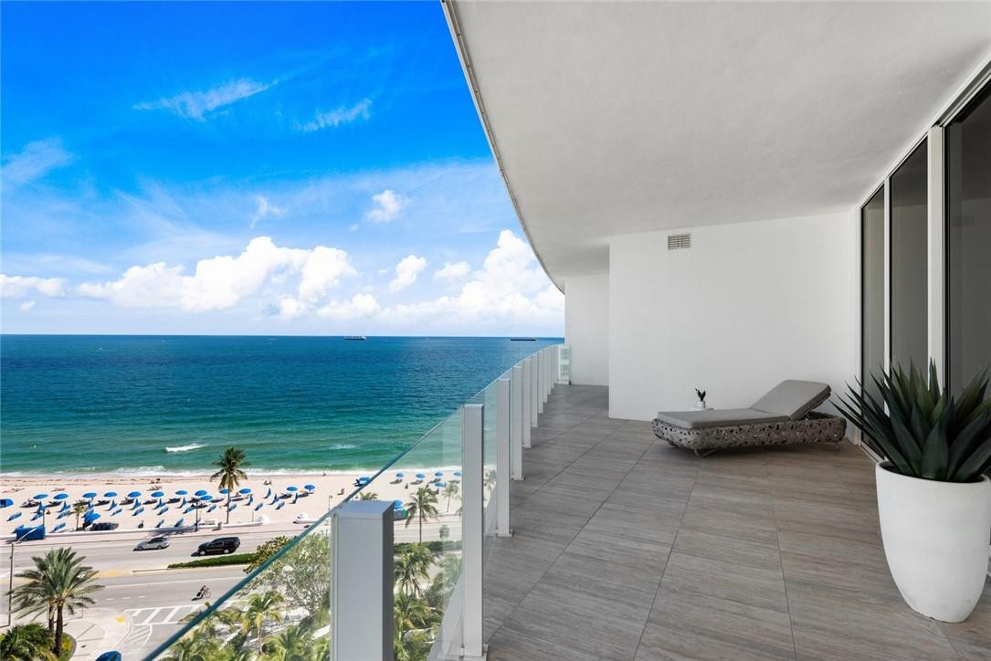 Four Seasons - Residential