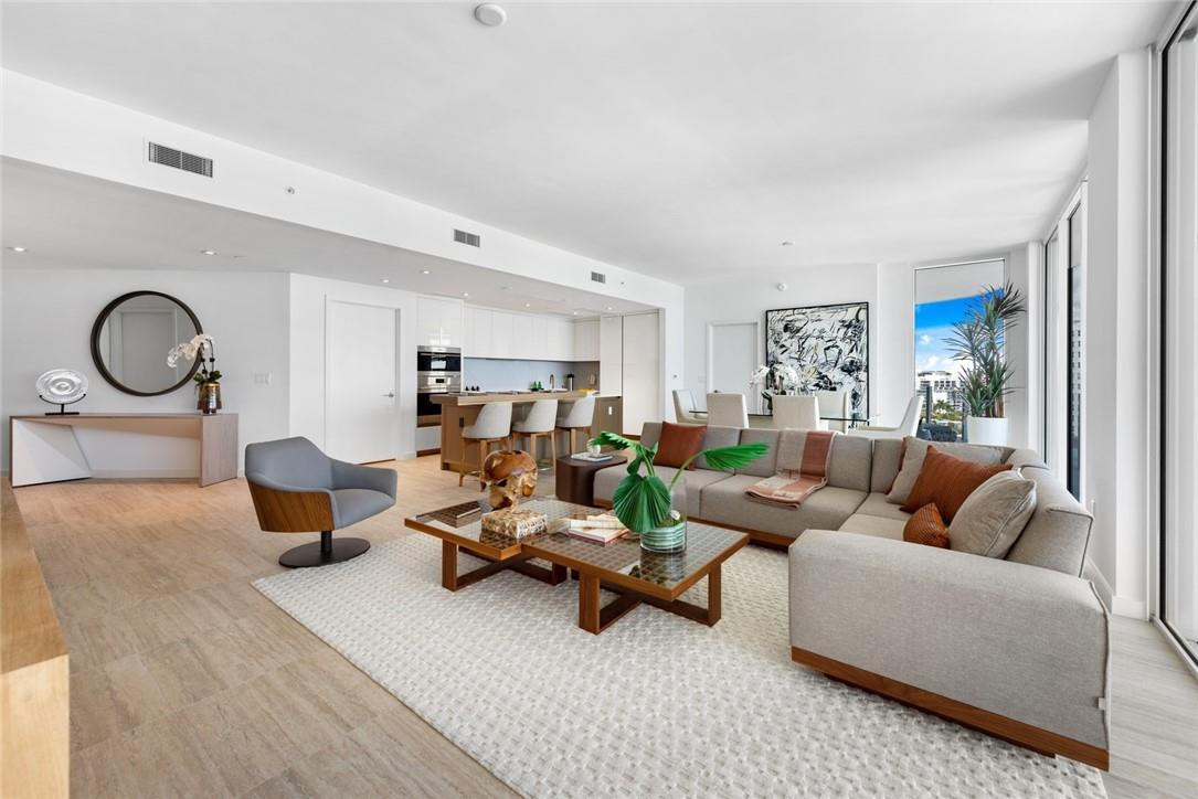 Four Seasons - Residential