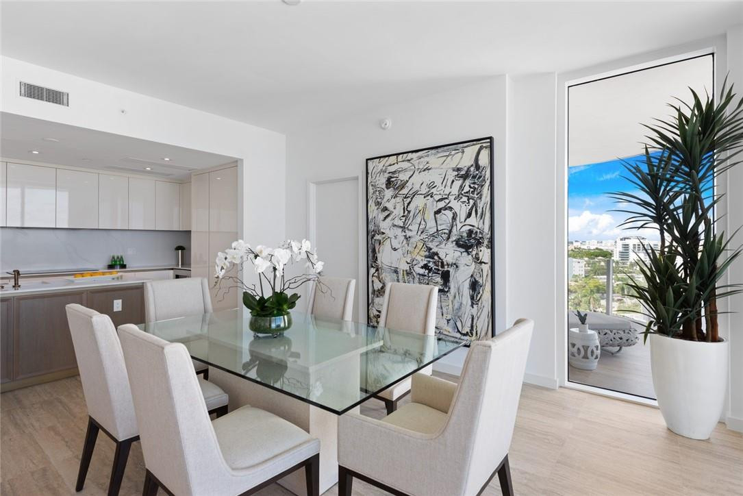 Four Seasons - Residential