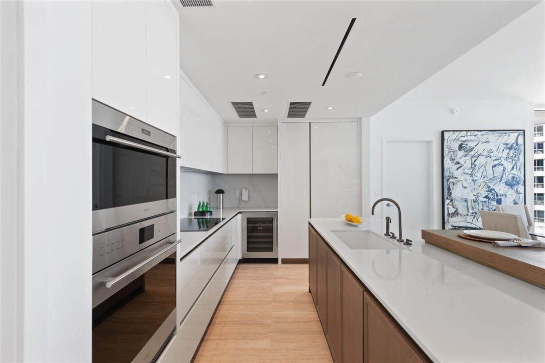 Four Seasons - Residential