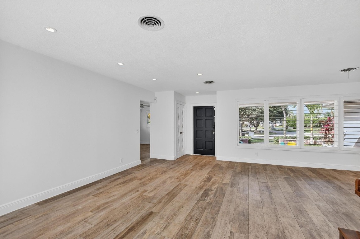 Royal Oak Hills Sec 02 - Residential