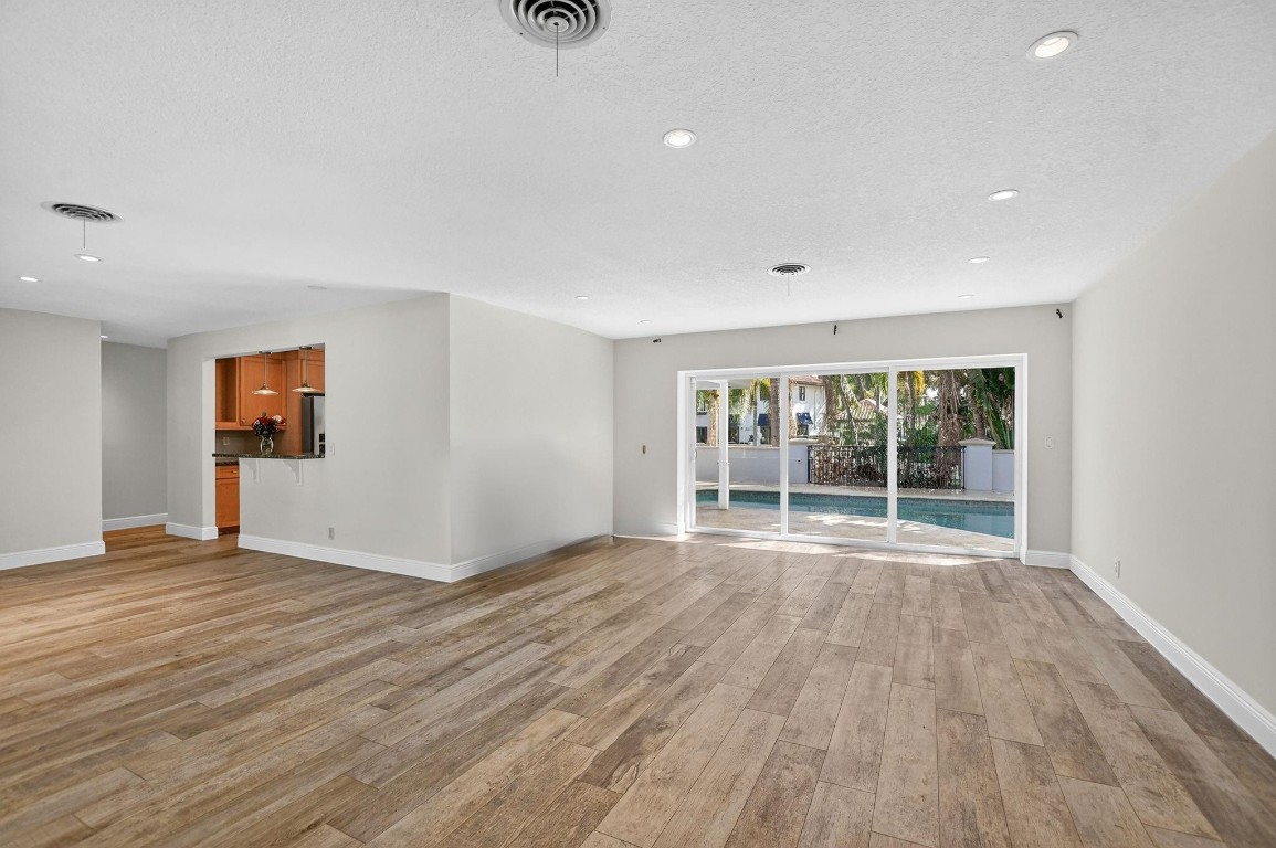 Royal Oak Hills Sec 02 - Residential