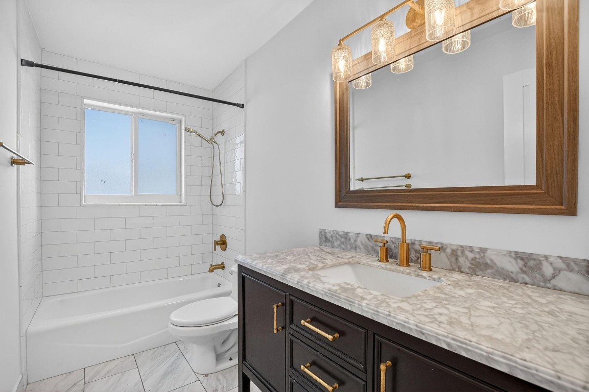 Royal Oak Hills Sec 02 - Residential