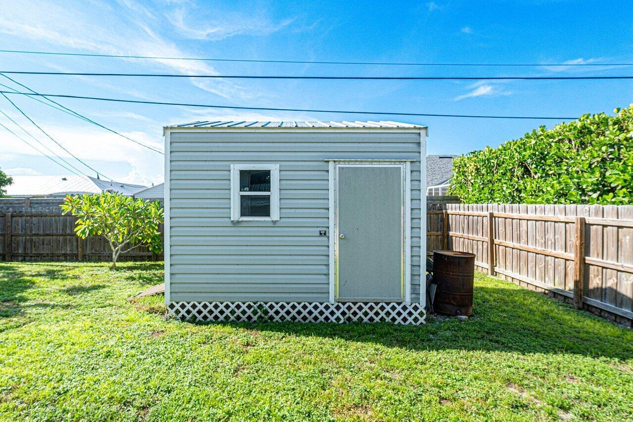 PORT ST LUCIE SECTION 33 - Residential