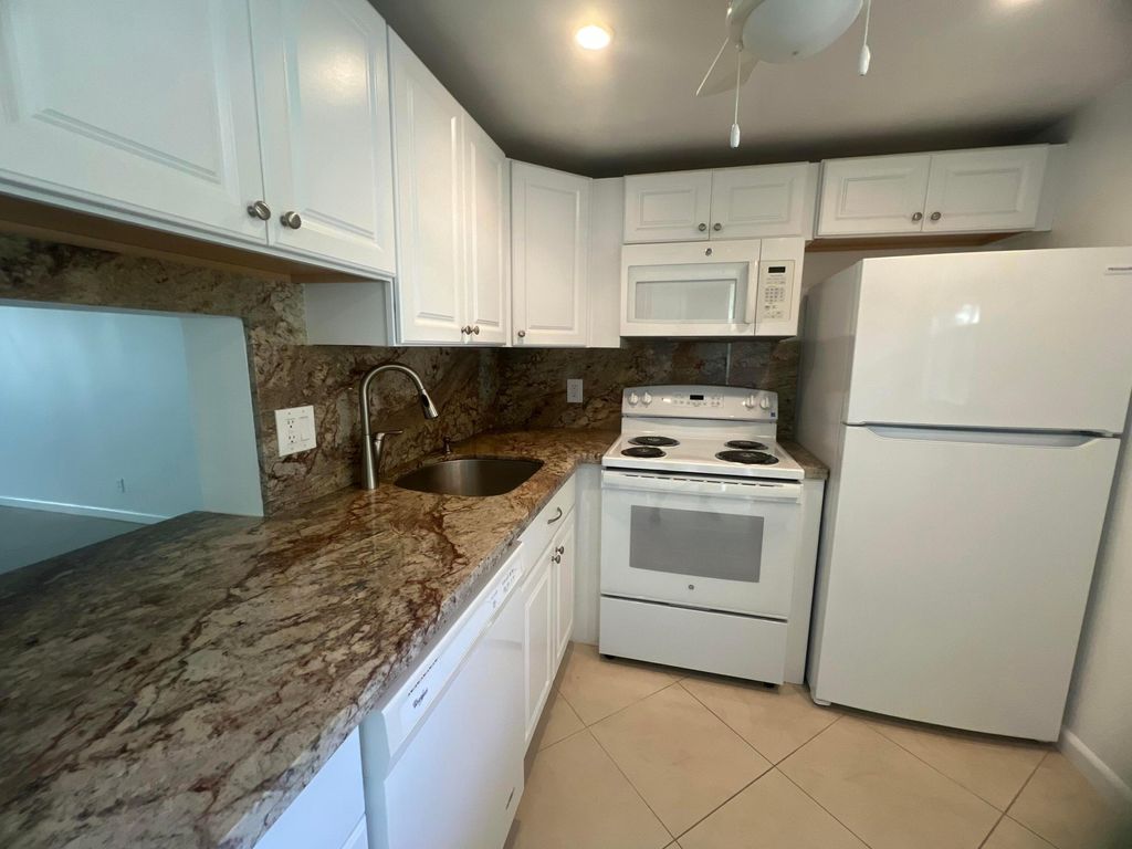 Photo of 2615 NE 3rd Court #213, Boynton Beach, FL 33435 (MLS # F10554019)