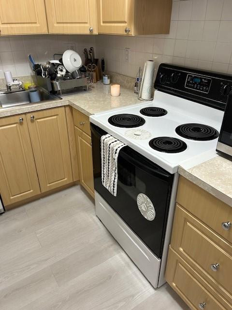 405 S Pine Island Road 213D