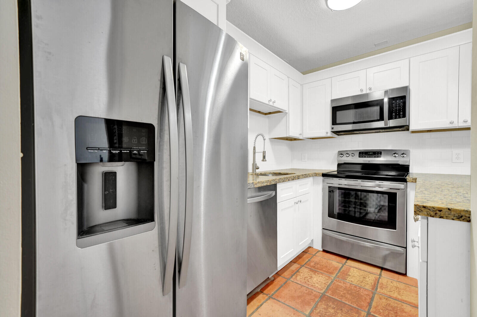Properties 2625 Lowson Boulevard B