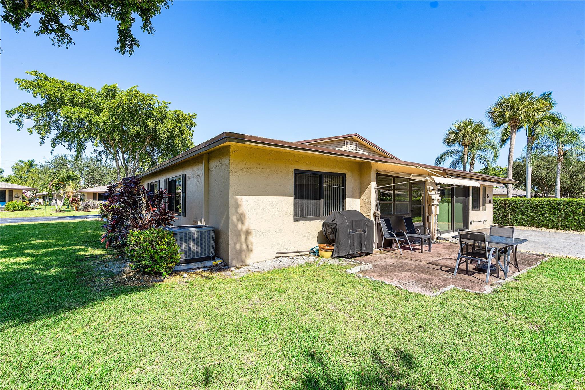 CHANTECLAIR VILLAS CONDO - Residential