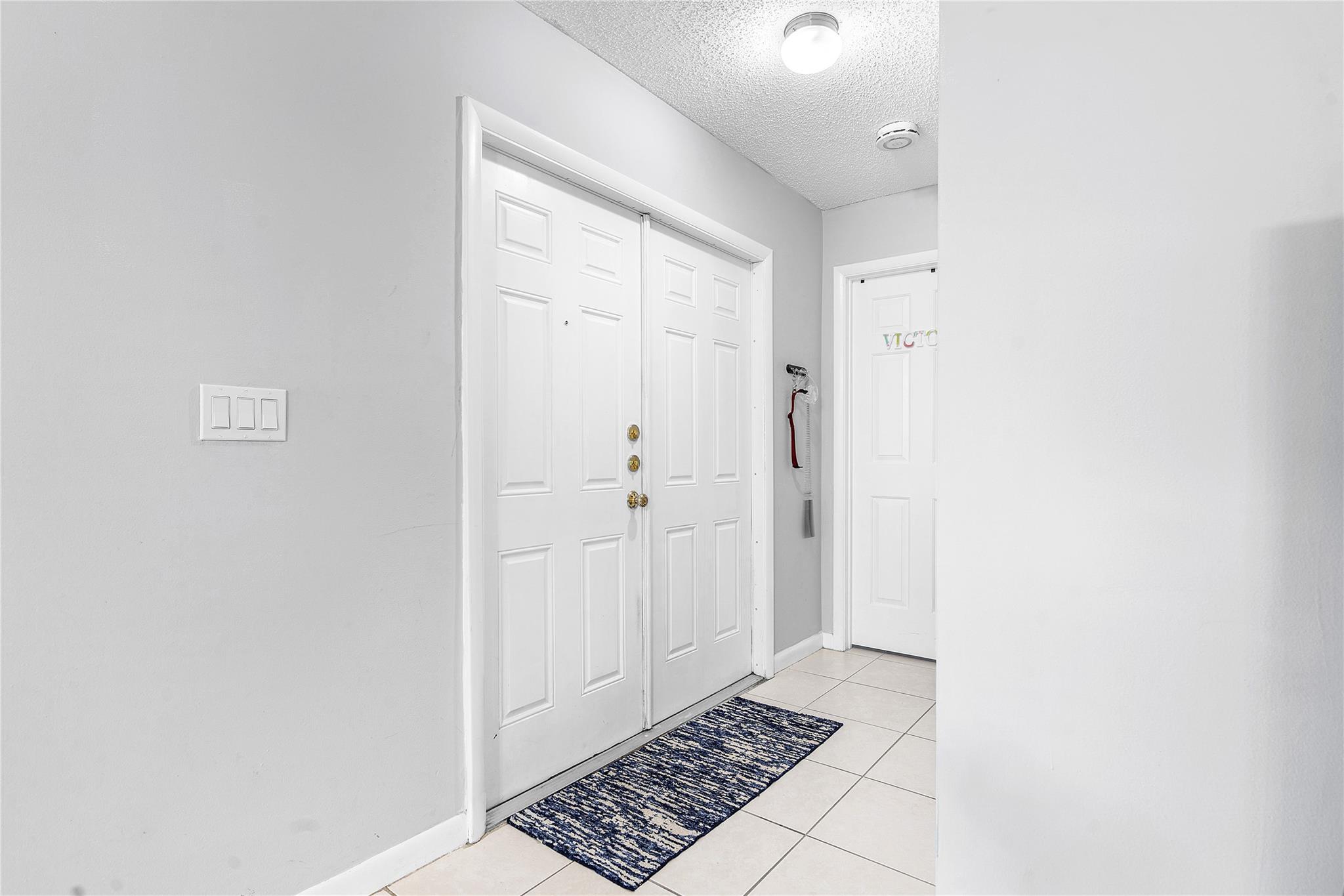 CHANTECLAIR VILLAS CONDO - Residential