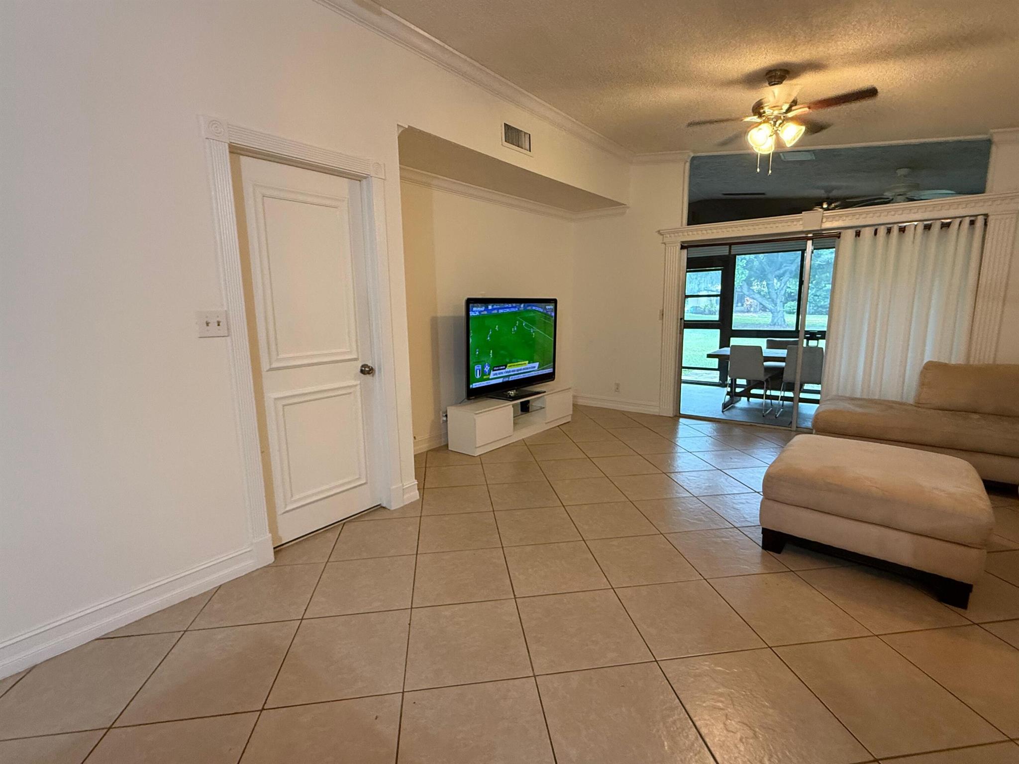 TIMBERWALK II SEC 4 - Residential Lease