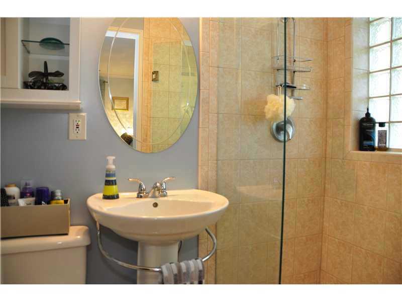 TWIN LAKES RESUB - Residential Lease