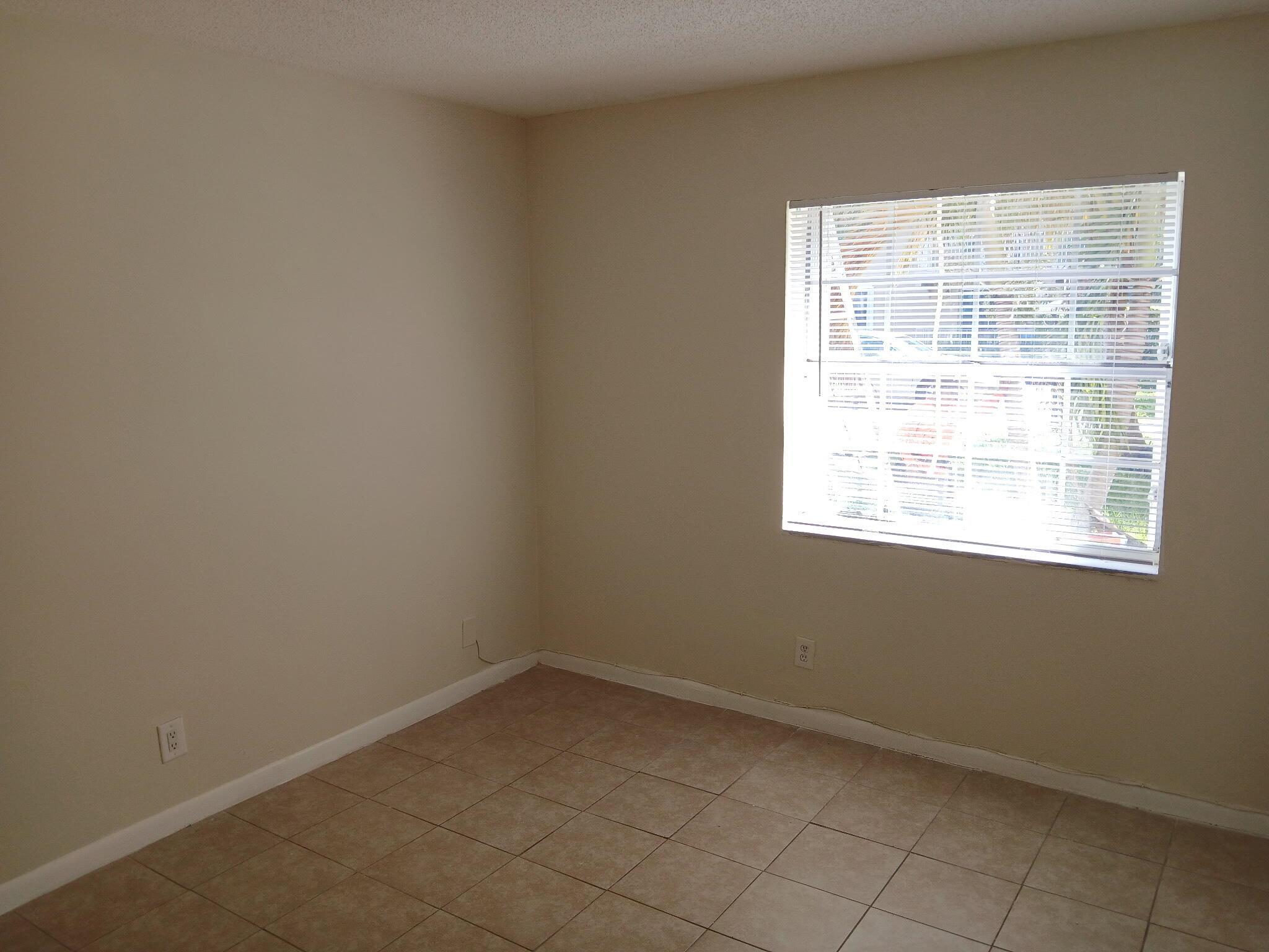 BROOKFIELD GARDENS CONDO - Residential