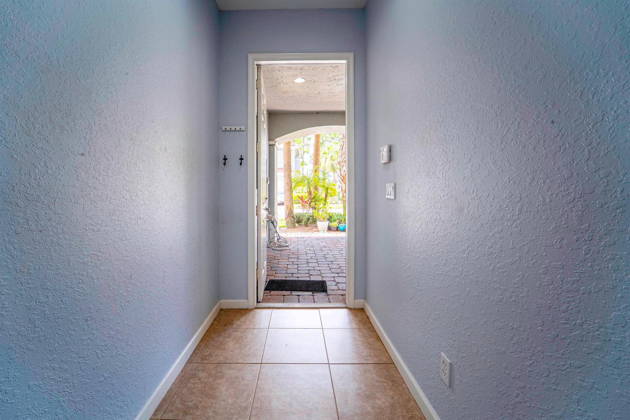 THIRD REPLAT OF PORTOFINO - Residential Lease