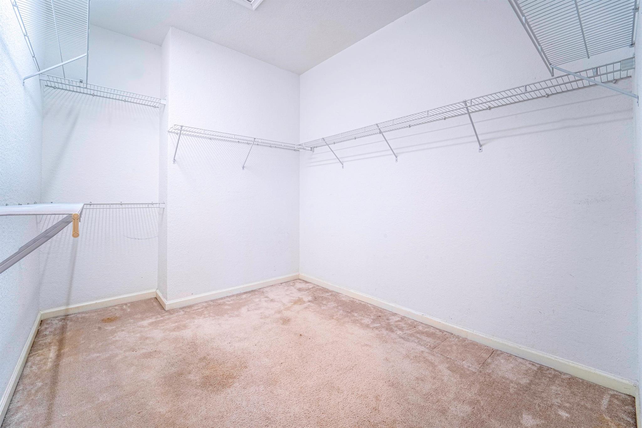 THIRD REPLAT OF PORTOFINO - Residential Lease