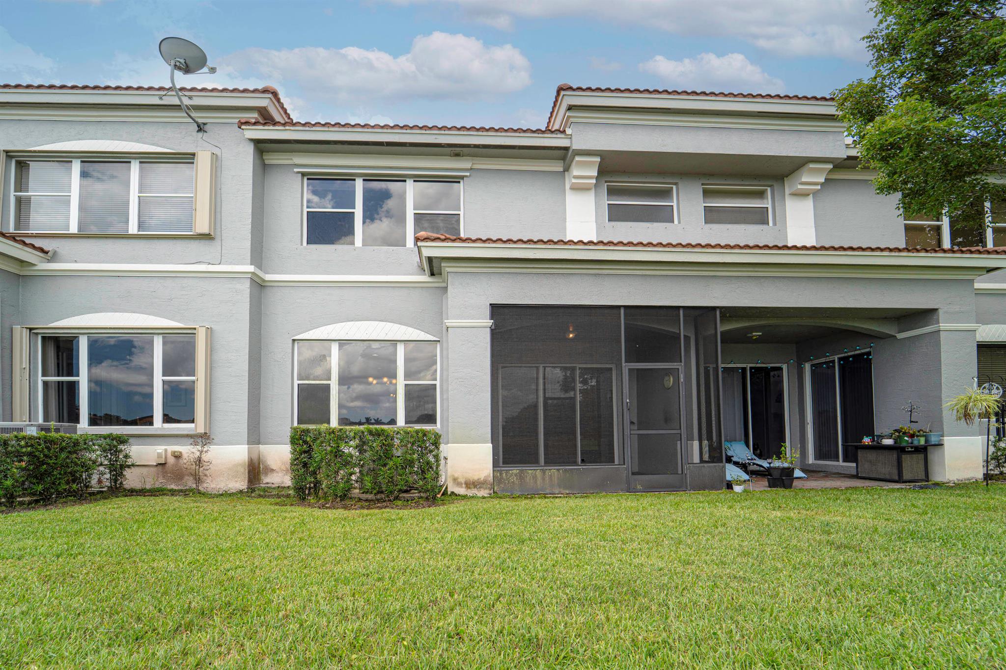 THIRD REPLAT OF PORTOFINO - Residential Lease