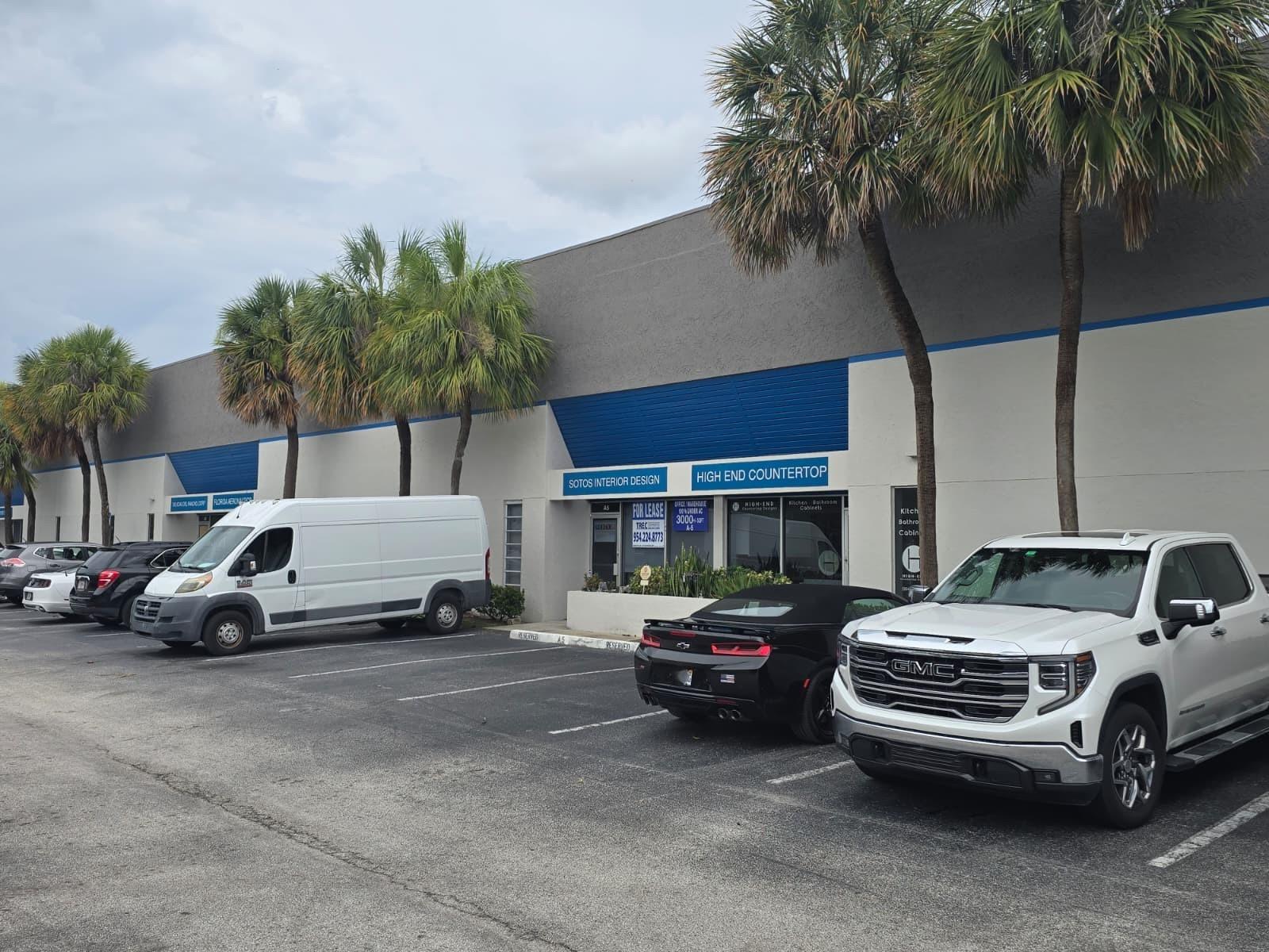 FOR LEASE: 3,000 +/- SQFT office/warehouse 100% under A/C! Approximately 30% office and remainder is warehouse space. Office space is open floor plan. Spacious warehouse has a ceiling height of 21’ and 1 roll-up door (approx. 10’ x 12’). Unit is strategically located next to major roads and highways making it easily accessible to staff and clients. Zoning is M-3c which is defined as Intense Manufacturing and Industrial use. This is a SUBLEASE subject to Landlord approval. Current tenant will need about 30 days to move out. Contact for more information.