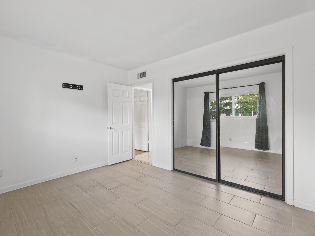 CORAL PINE CONDO 1 - Residential Lease