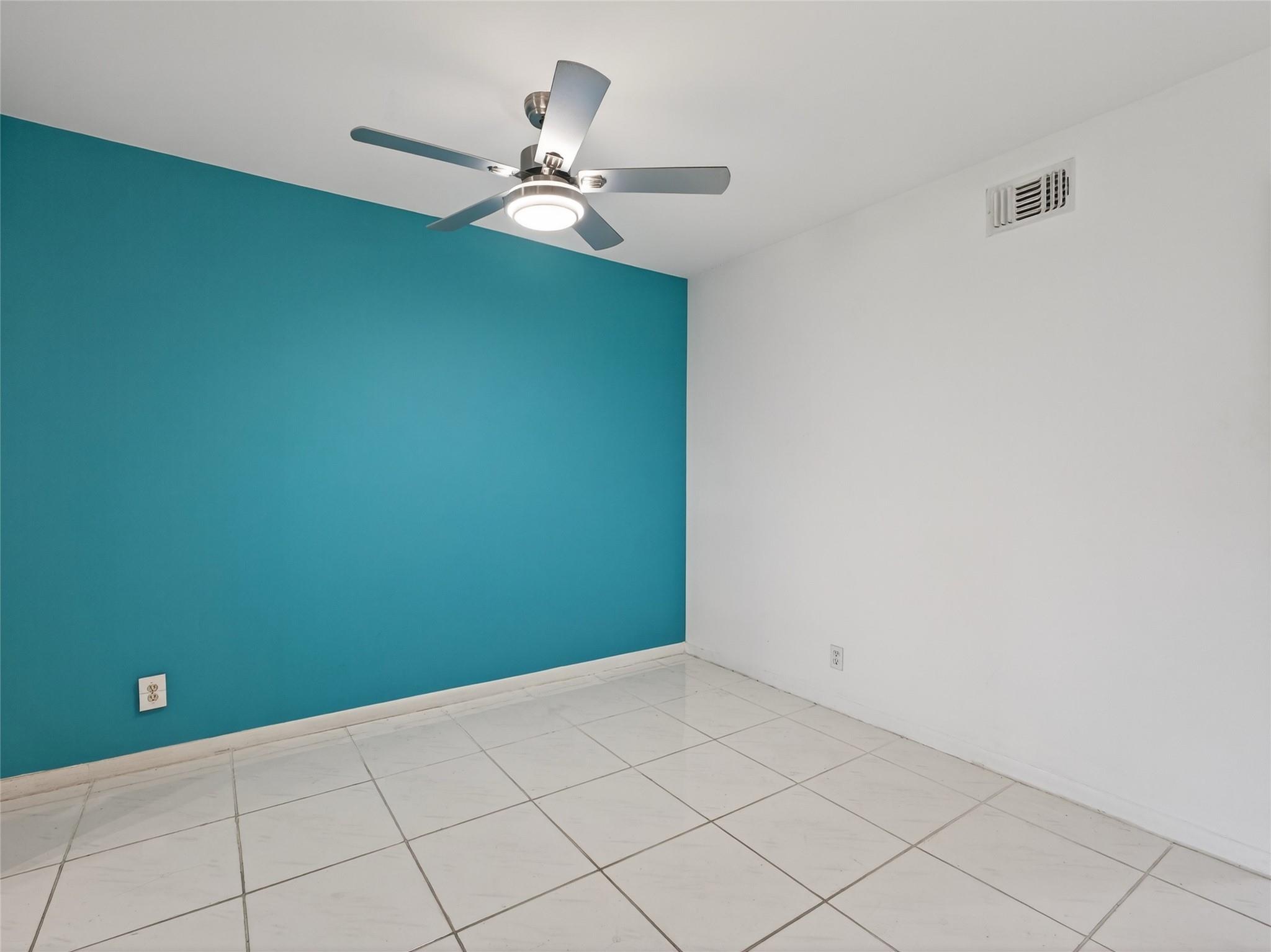 CORAL PINE CONDO 1 - Residential Lease