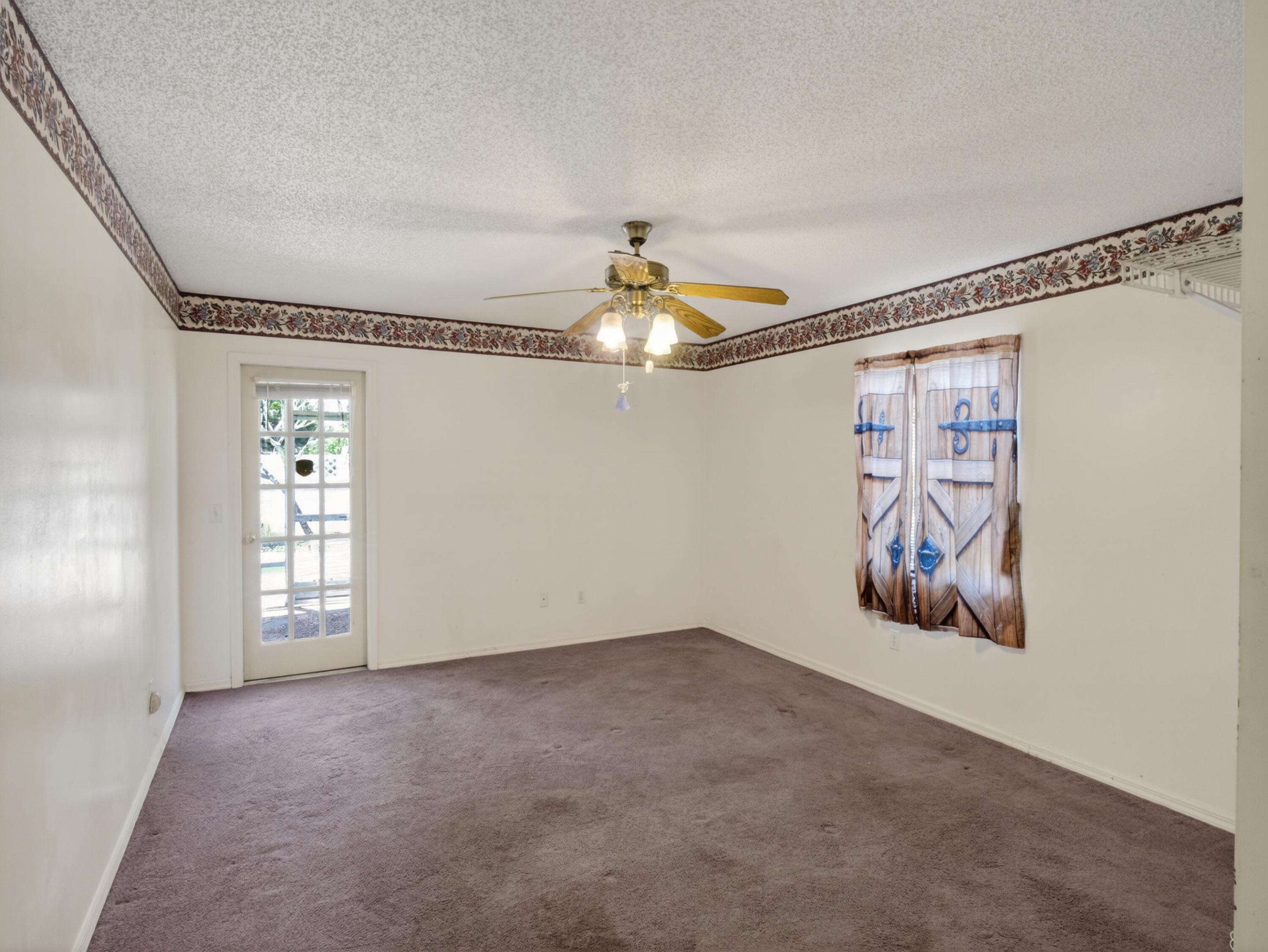 PORT ST LUCIE SECTION 16 - Residential