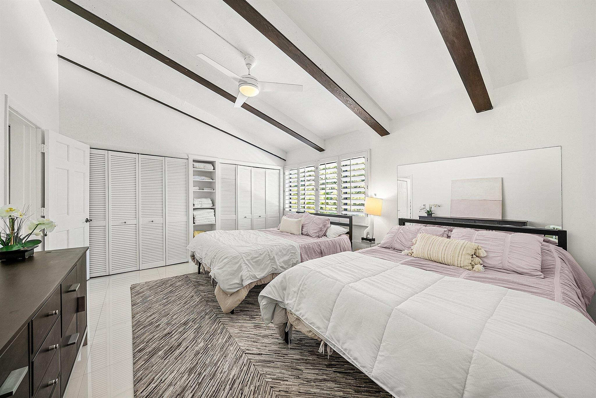 WINDEMERE HOUSE CONDO - Residential