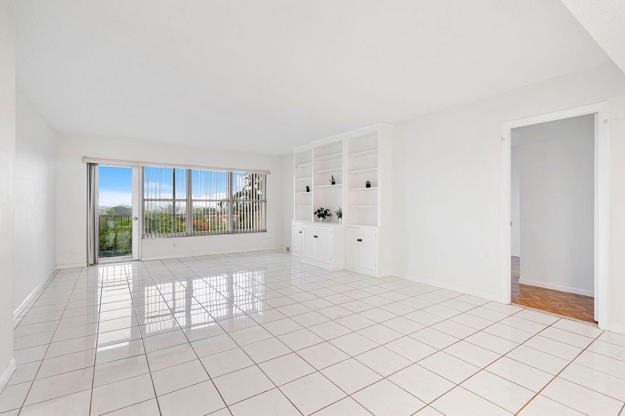 10777 W Sample Rd 611