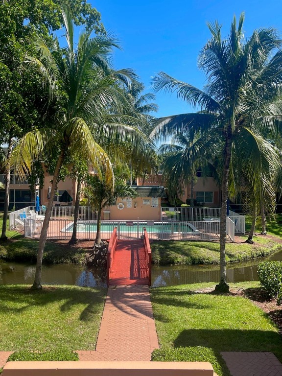 COCO CAY CONDO - Residential
