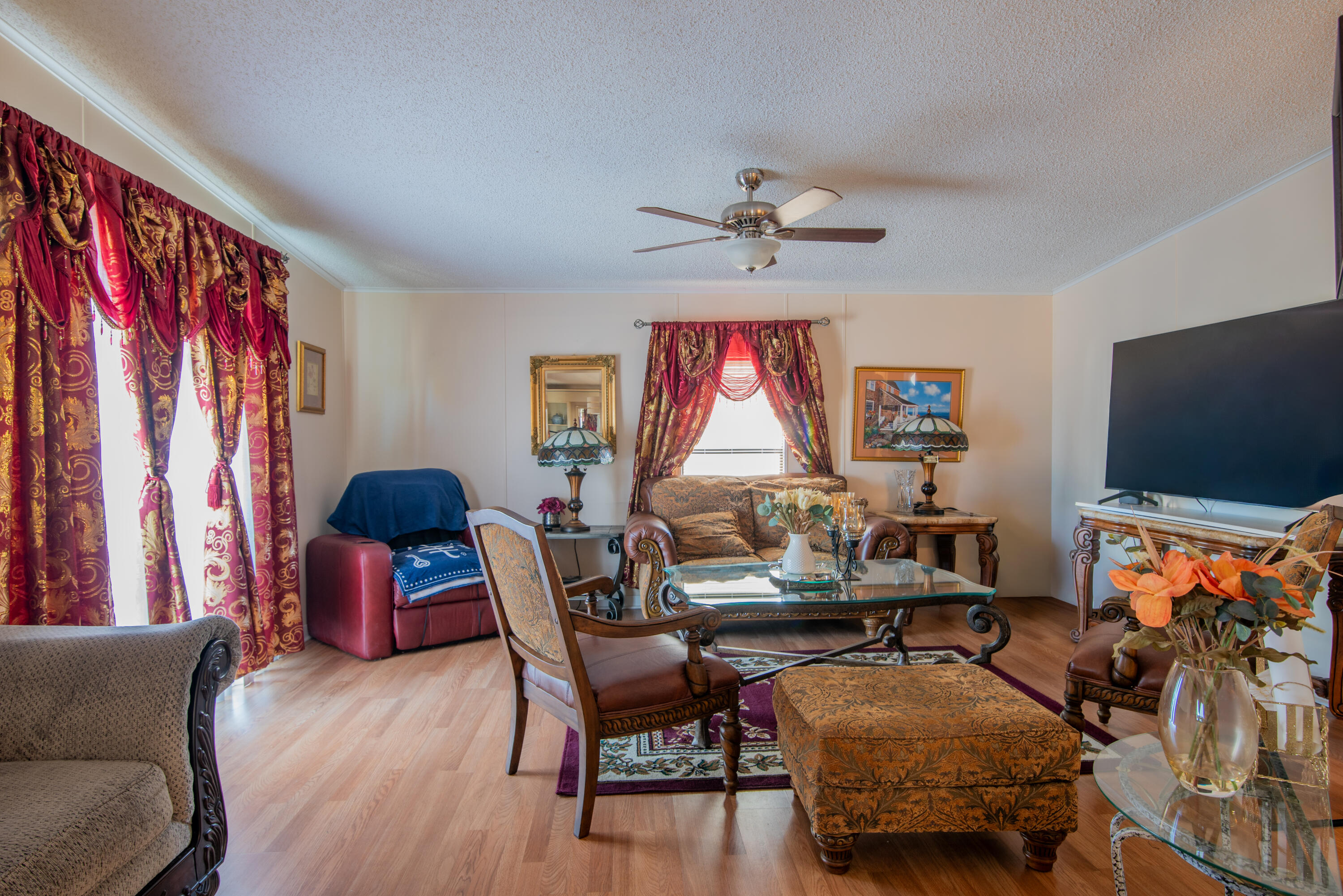 Spanish Lakes - Residential Lease