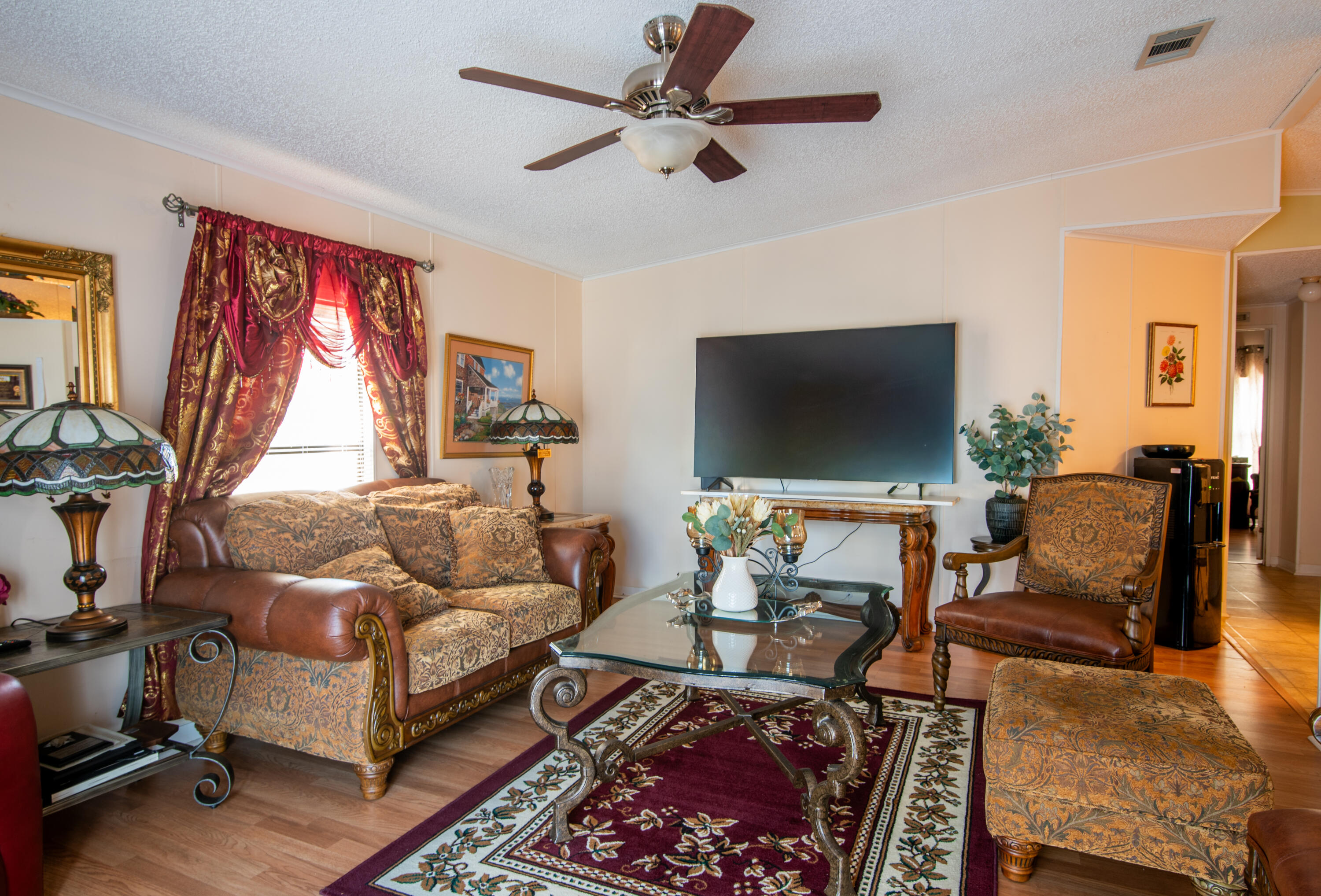 Spanish Lakes - Residential Lease