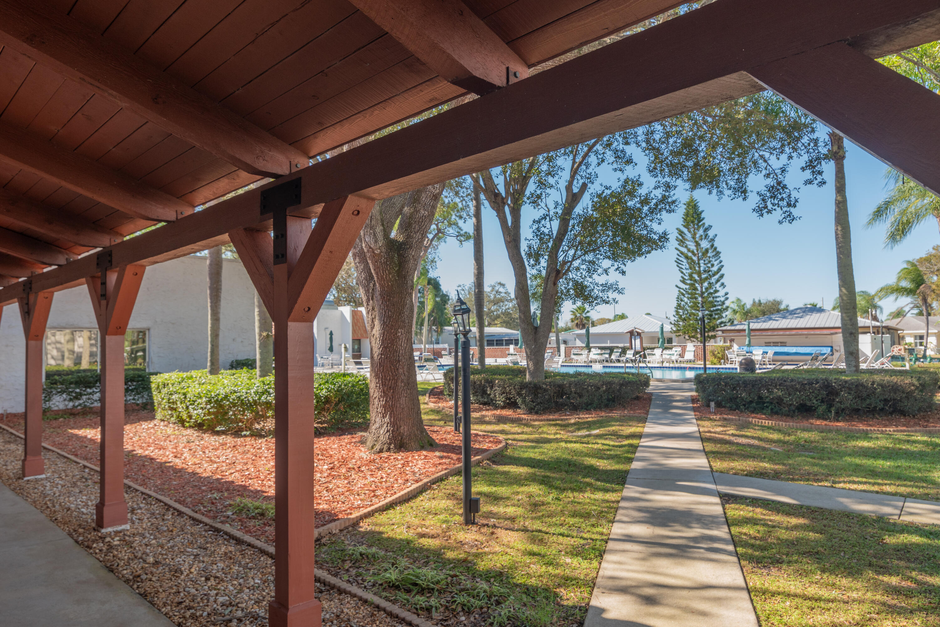 Spanish Lakes - Residential Lease