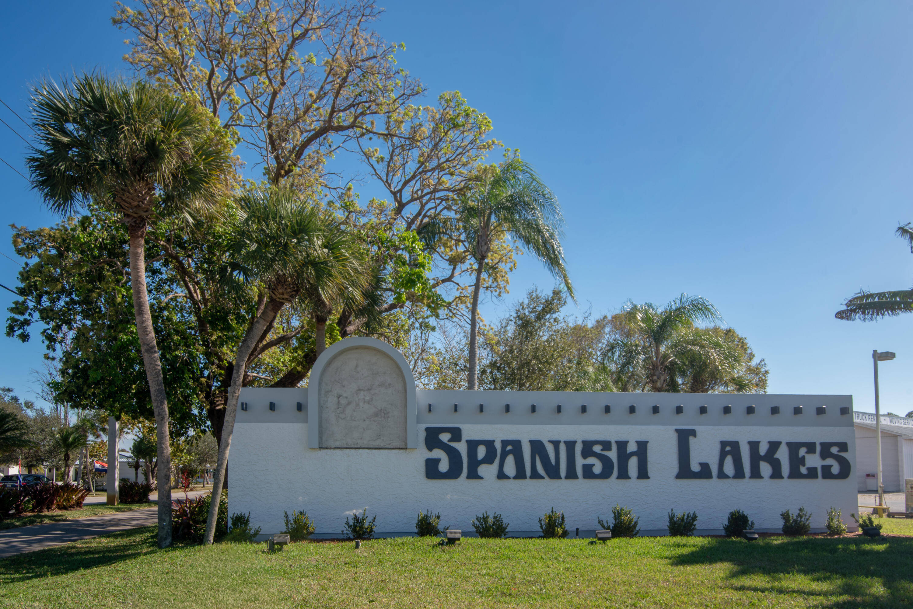 Spanish Lakes - Residential Lease