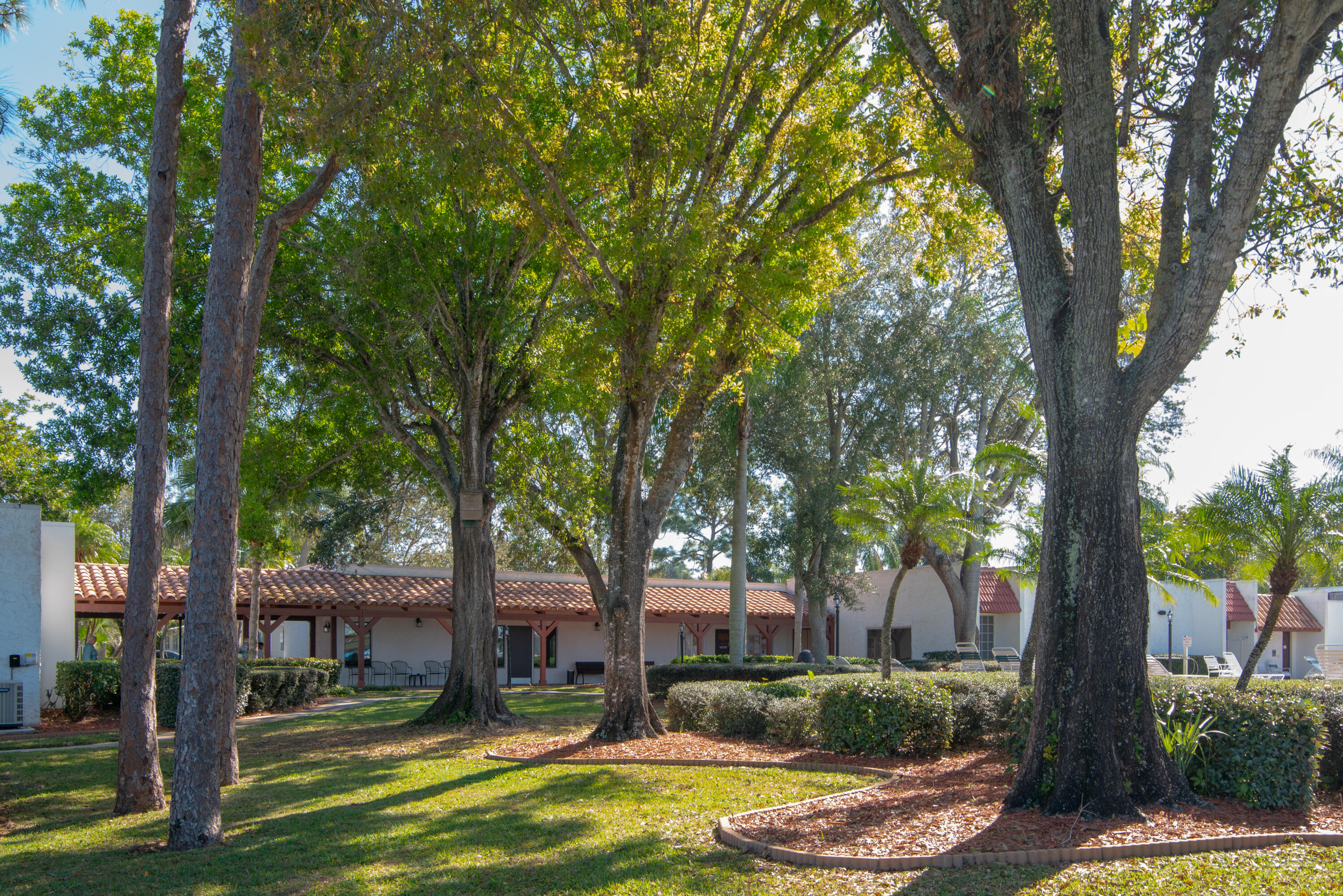 Spanish Lakes - Residential Lease