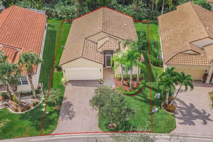 Photo of 366 NW Toscane Trail, Port Saint Lucie, FL 34986 (MLS # R10988273)