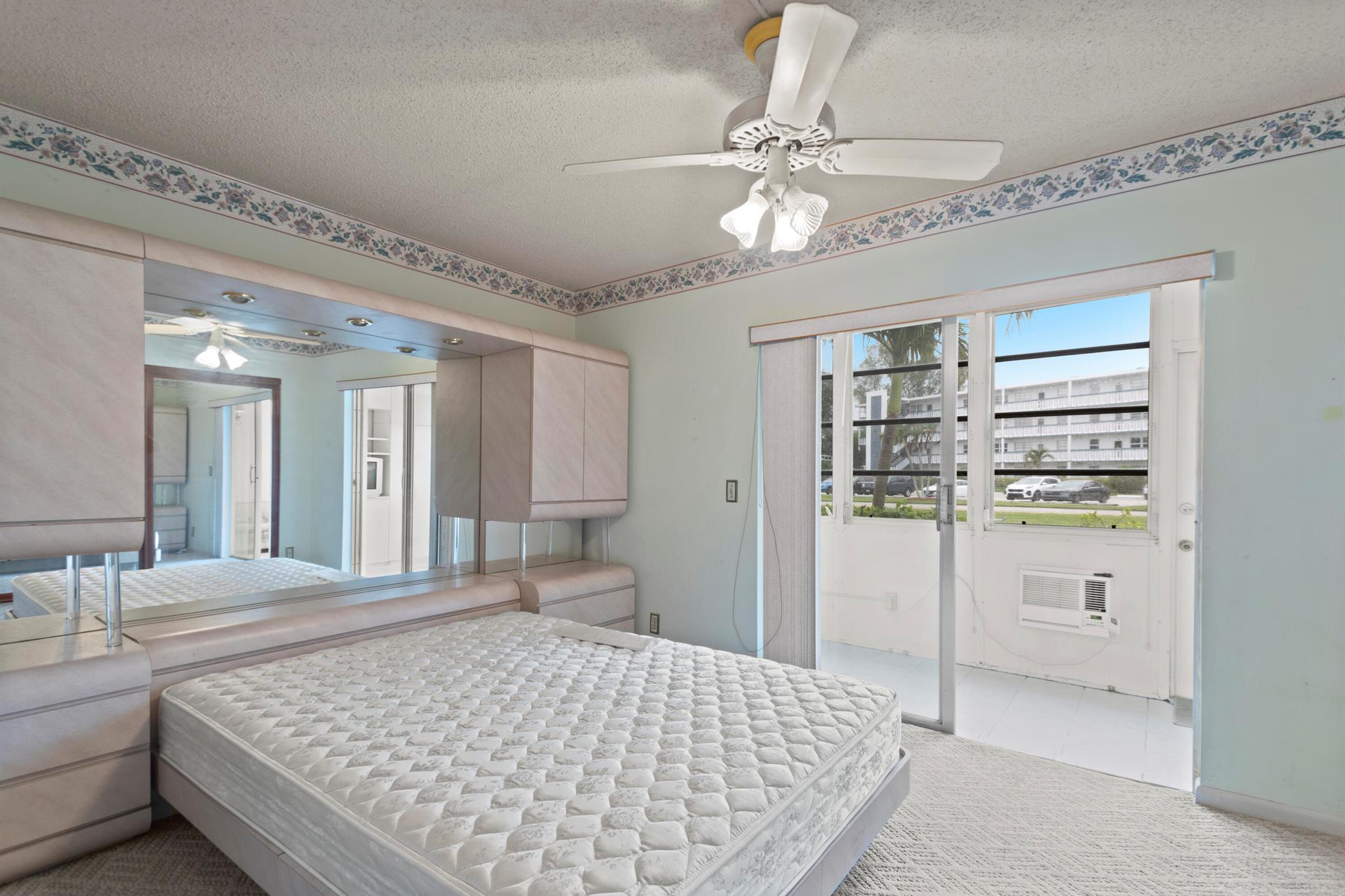 FARNHAM L CONDO - Residential