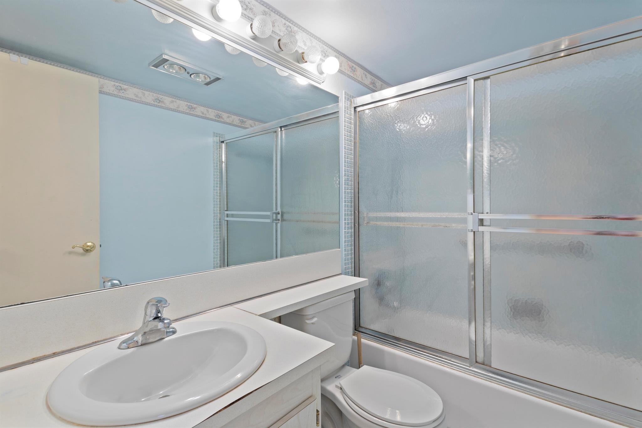 FARNHAM L CONDO - Residential