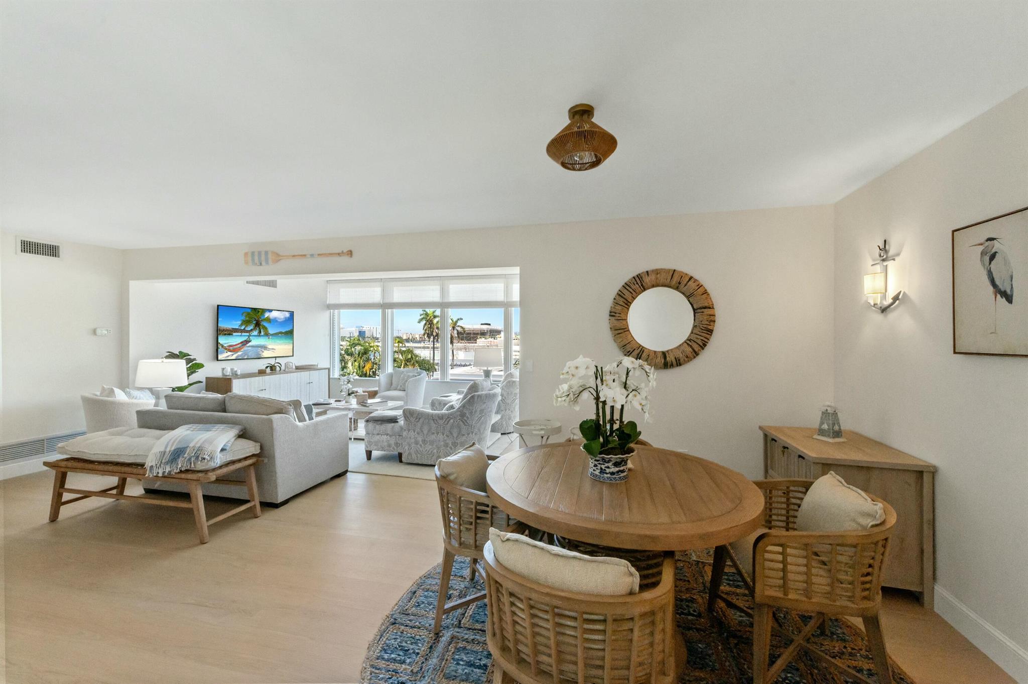 Palm Beach Towers - Residential