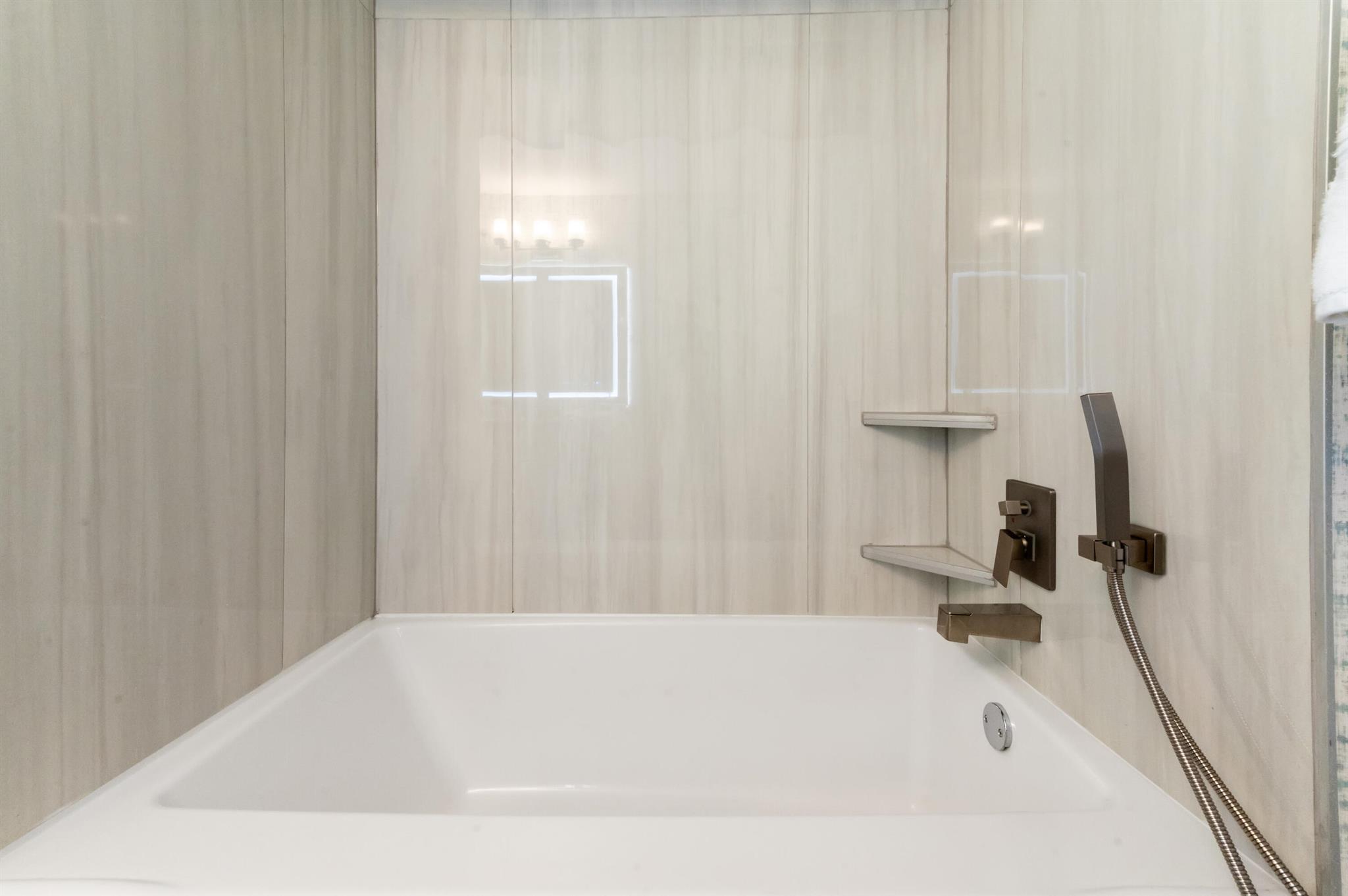 Palm Beach Towers - Residential