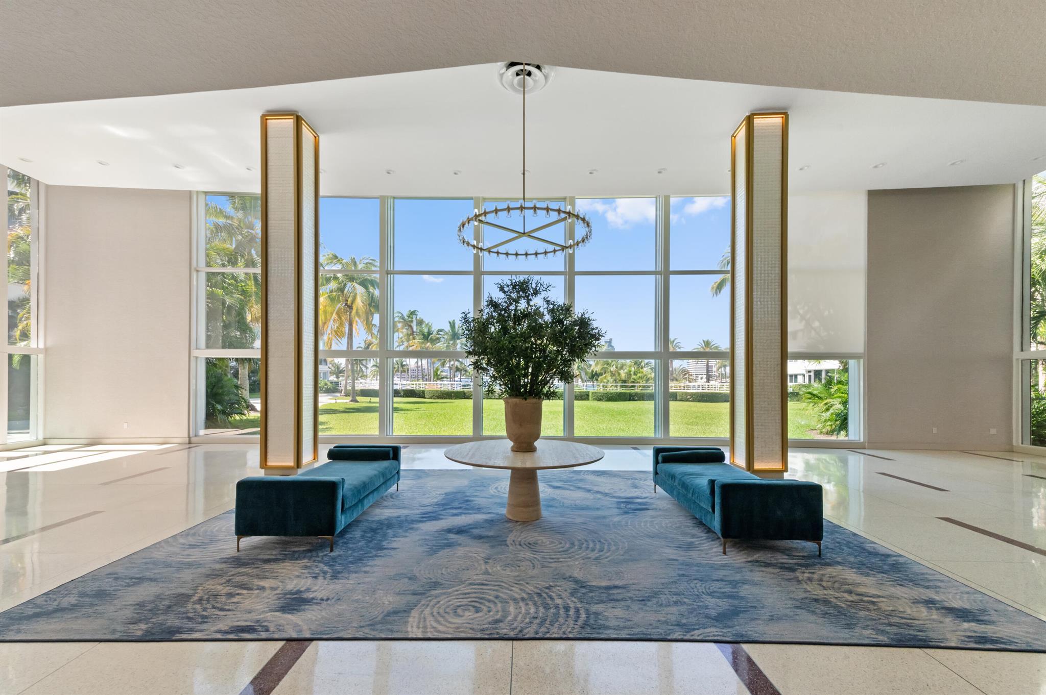 Palm Beach Towers - Residential